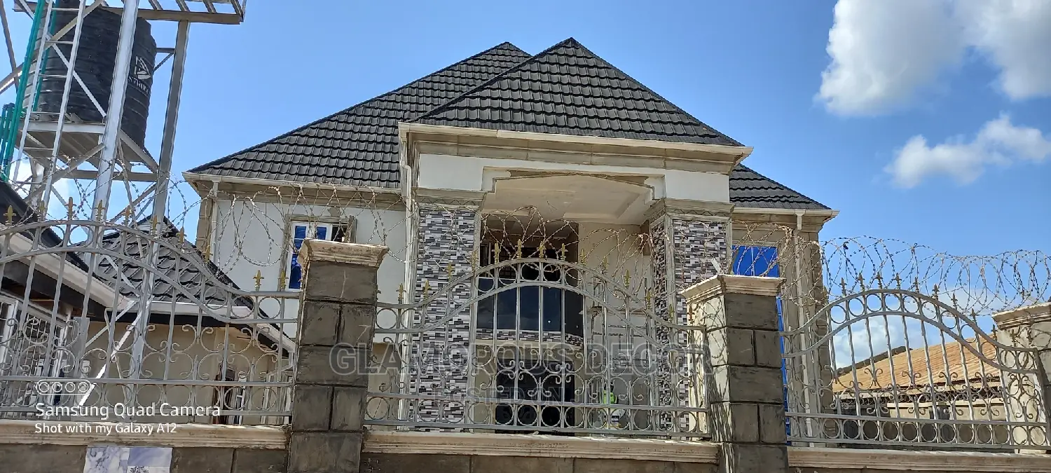 Proffessional Pop Ceiling Installations/Wall Screeding