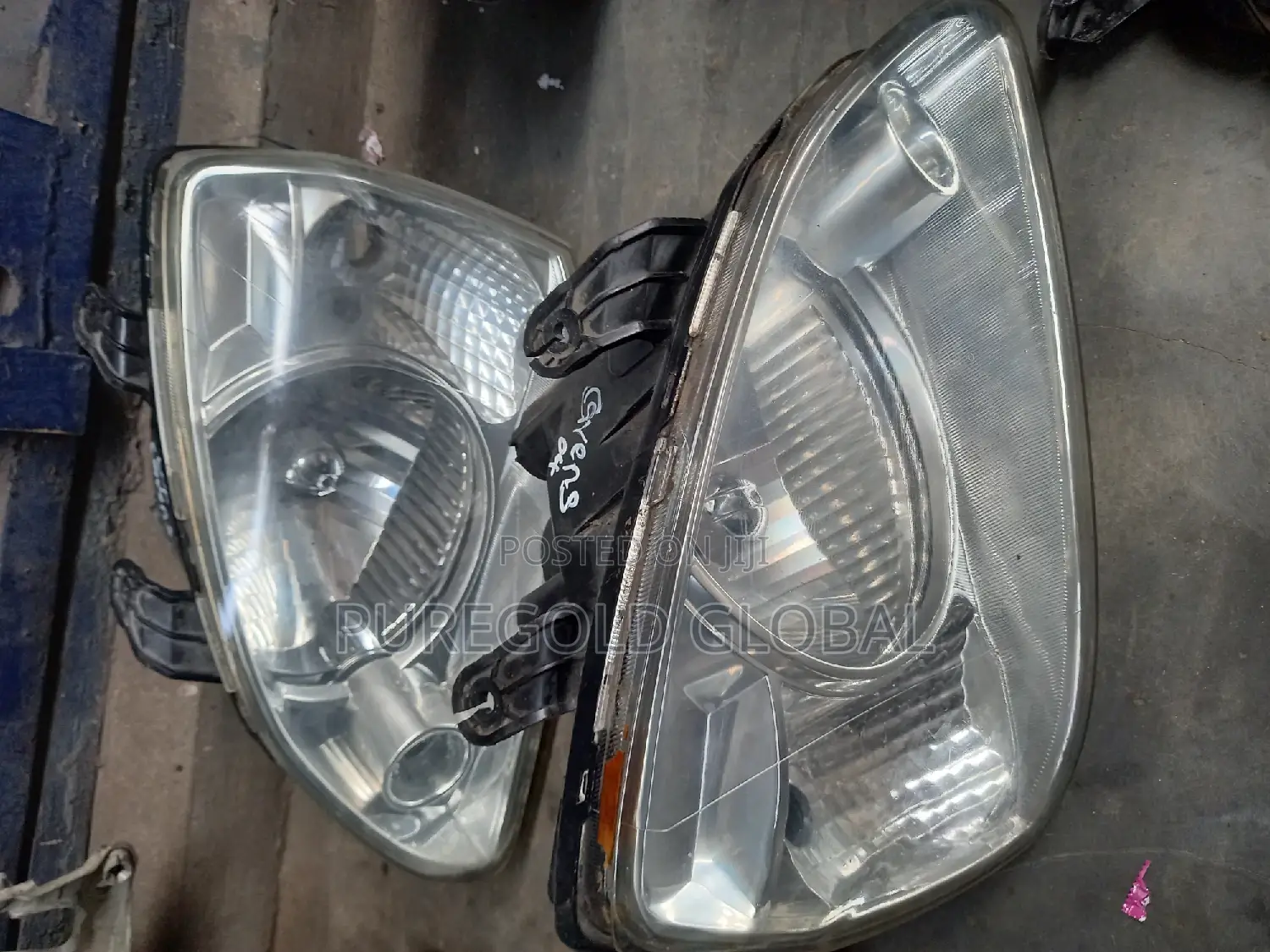 Headlamp for Kia Carens 2003 Model