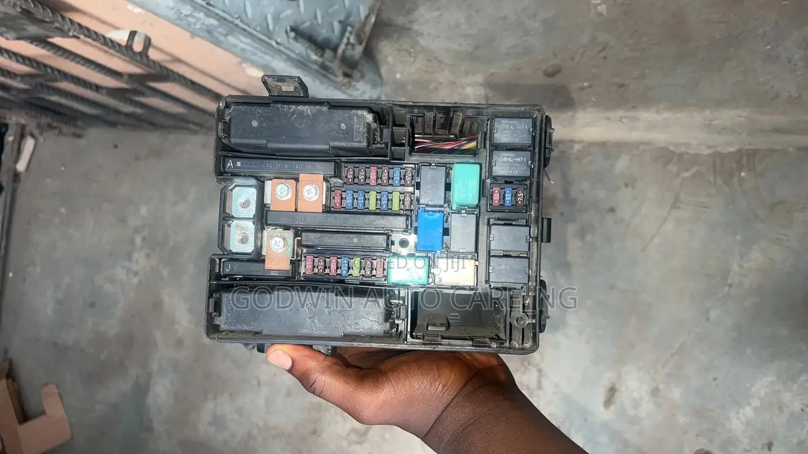 Engine Fuse Box 2018 Honda CR-V