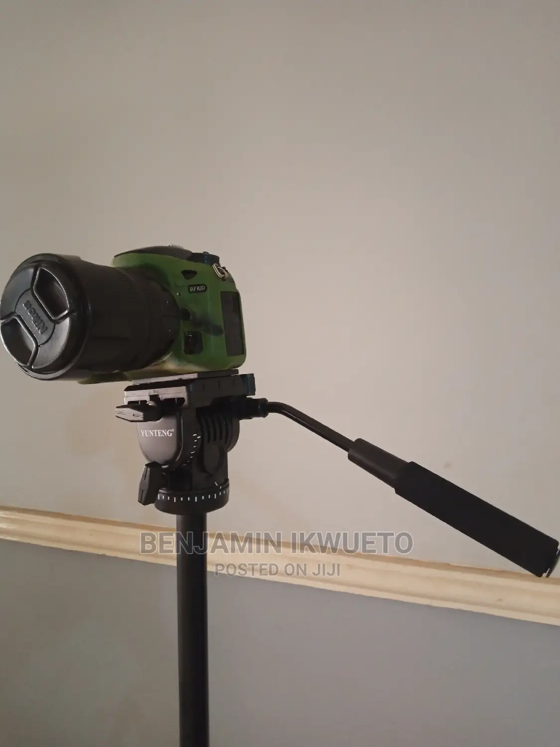 Video Tripod