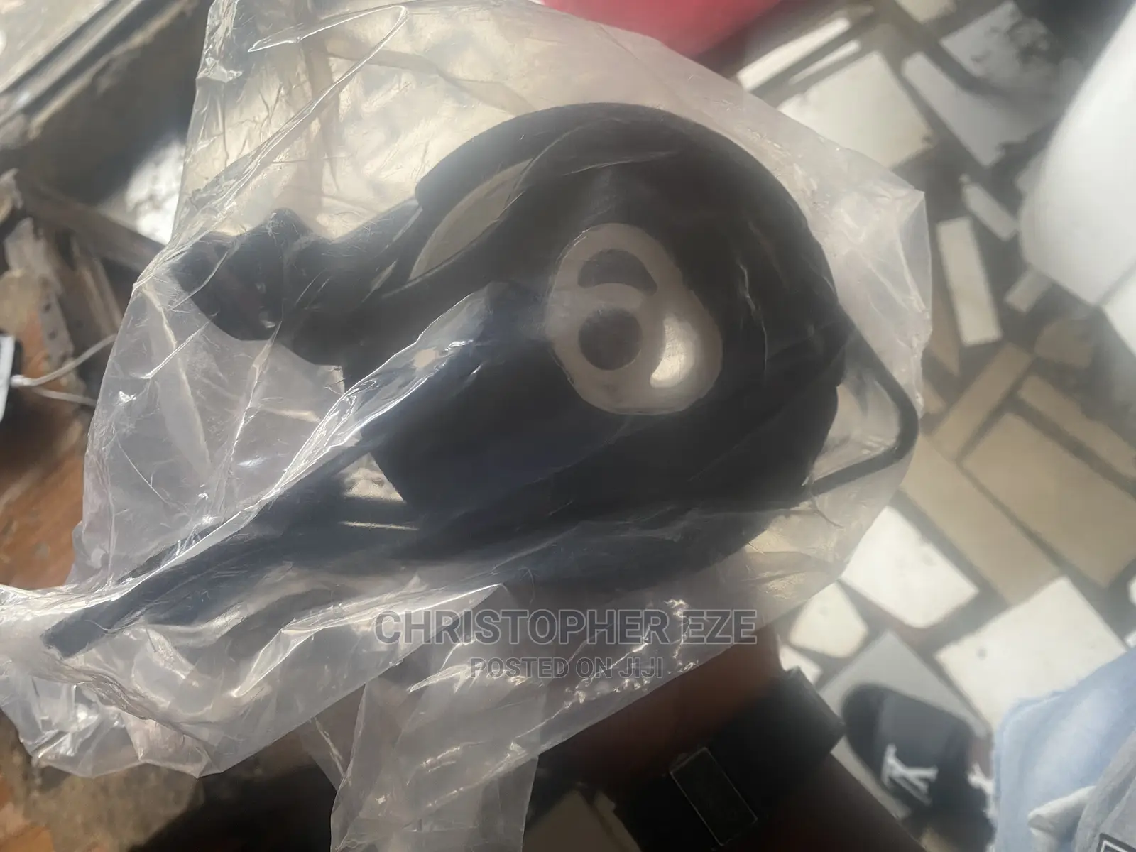 Ford Edge Gear Mount Ot or Battery Side Gear Seating