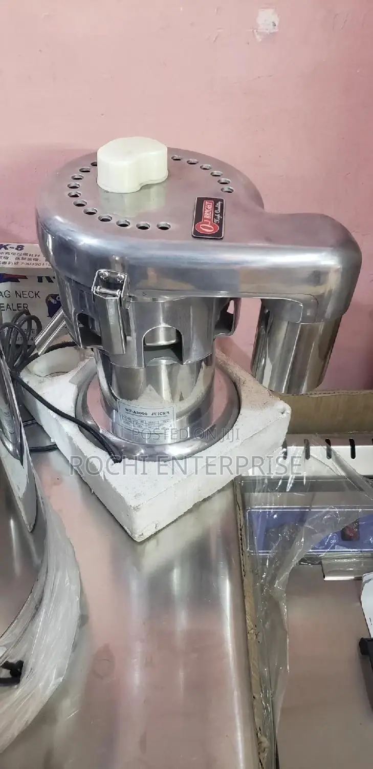 Industrial Juice Extractor