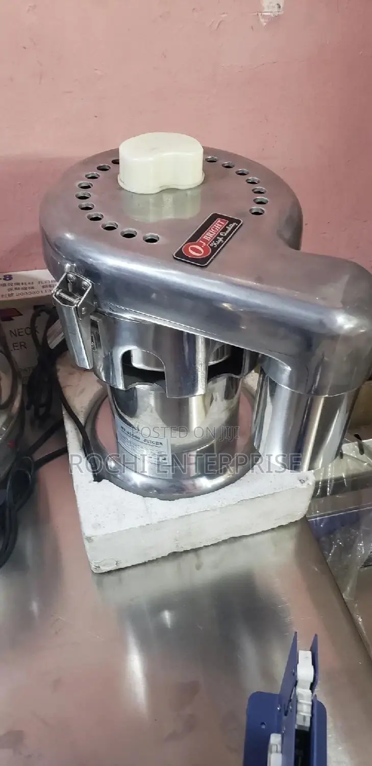 Industrial Juice Extractor