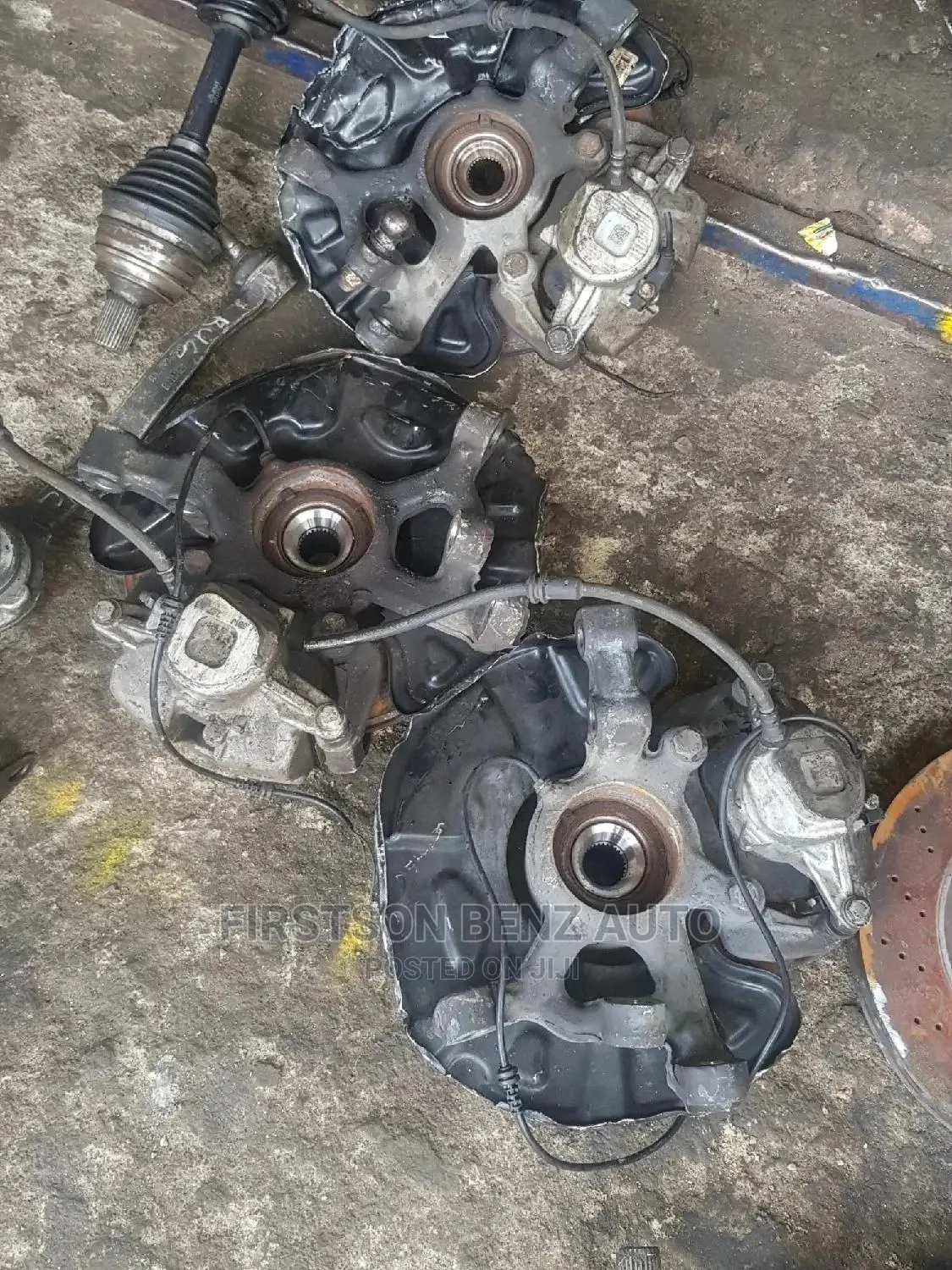 Hubs for Mercedes Benz C300