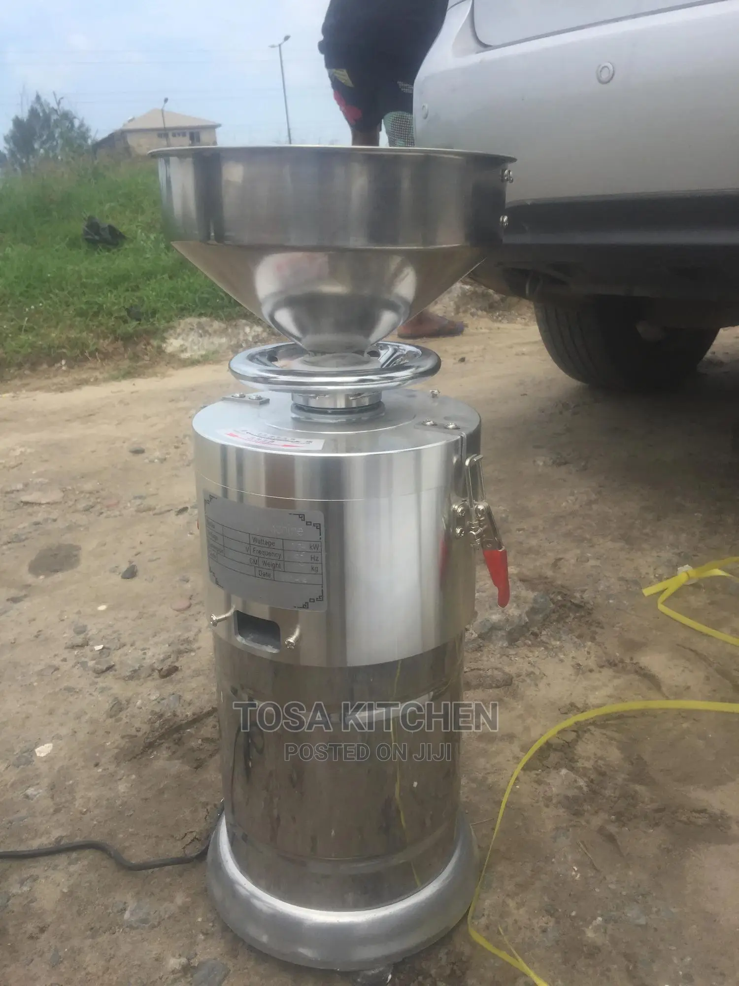 Tigernut / Soyabeans Grinder