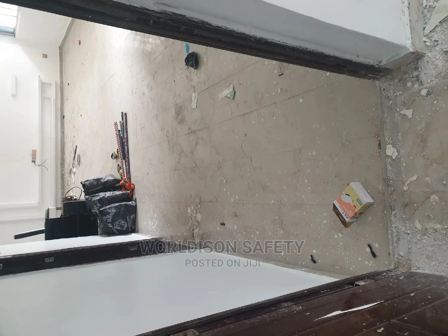 Residential and Office Cleaning in Benin