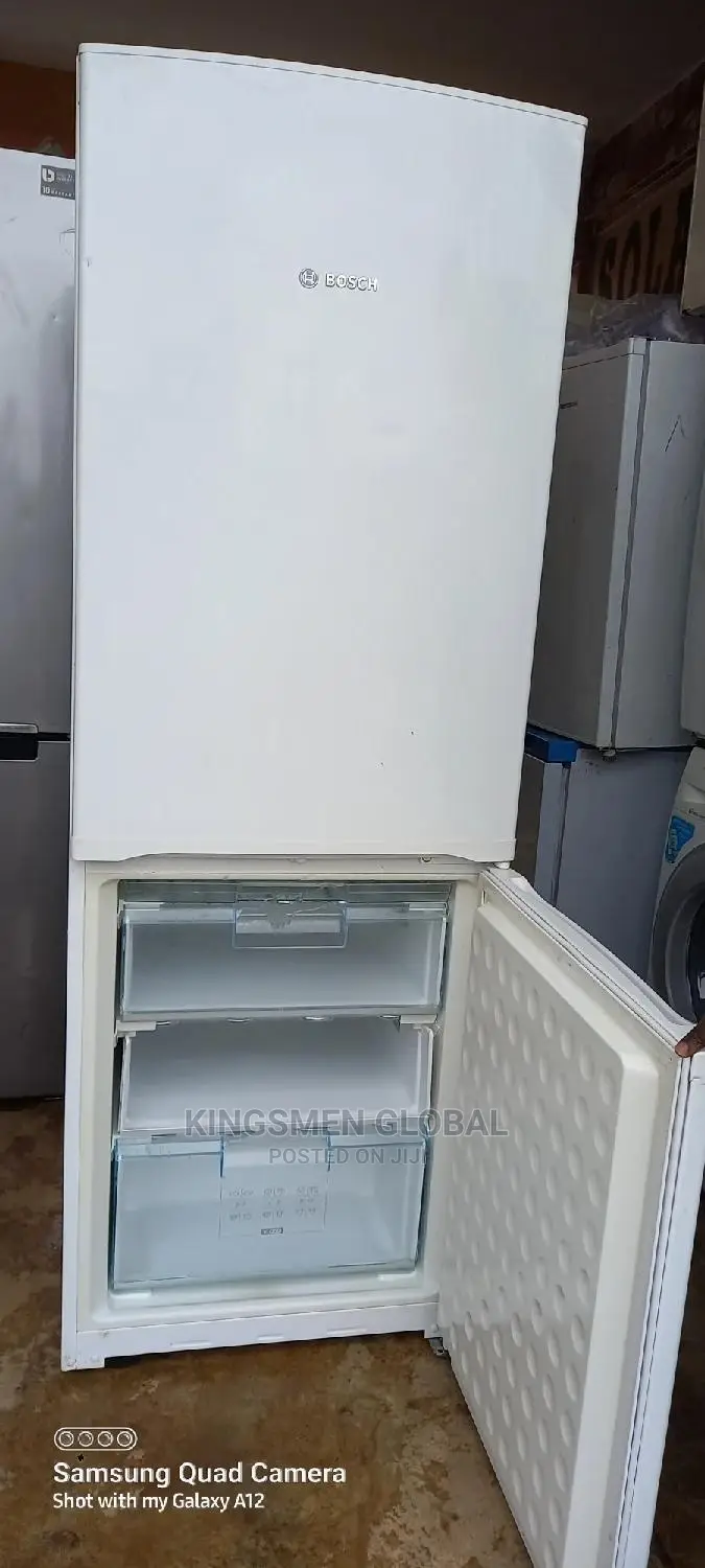 Bosch High Quality Mordern Fridge Freezer