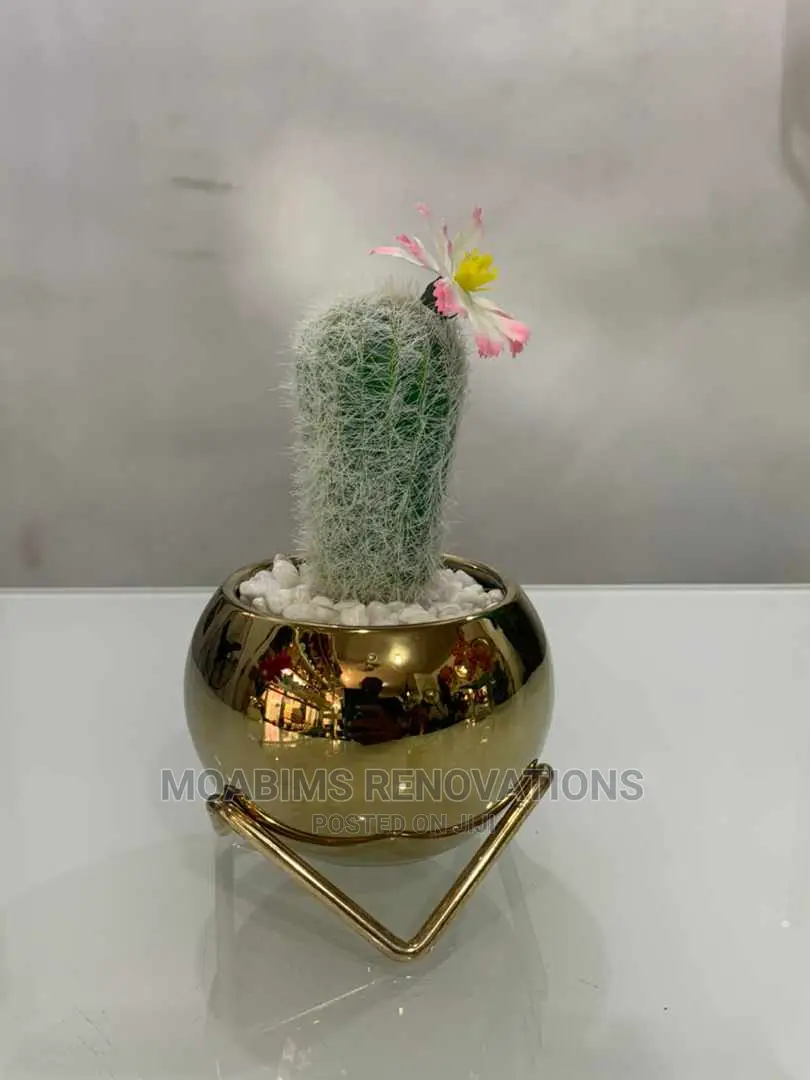 Lovely Faux Flower Decor
