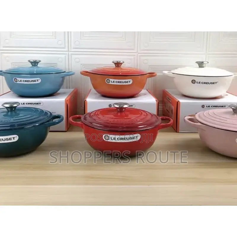 Le Creuset Signature Enamelled Cast Iron Dutch Oven Cm