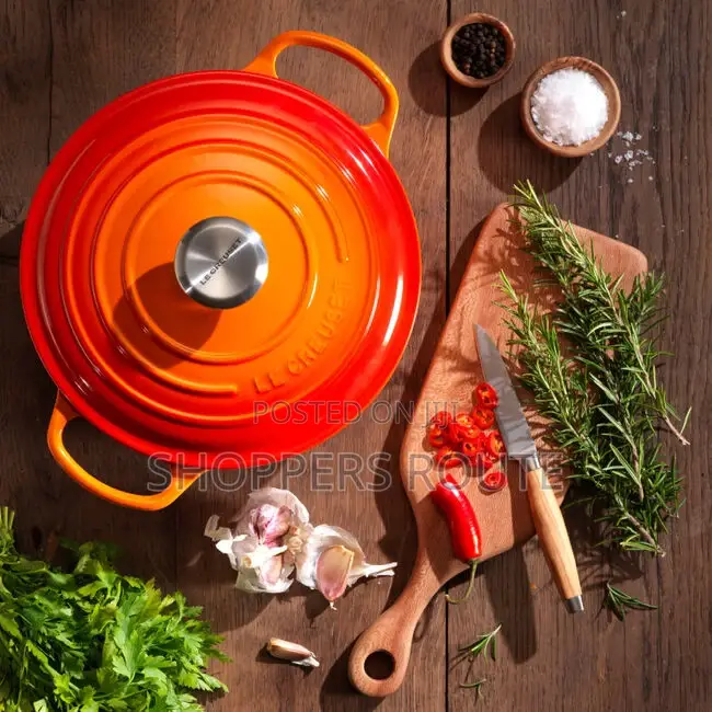 Le Creuset Signature Enamelled Cast Iron Dutch Oven 24cm
