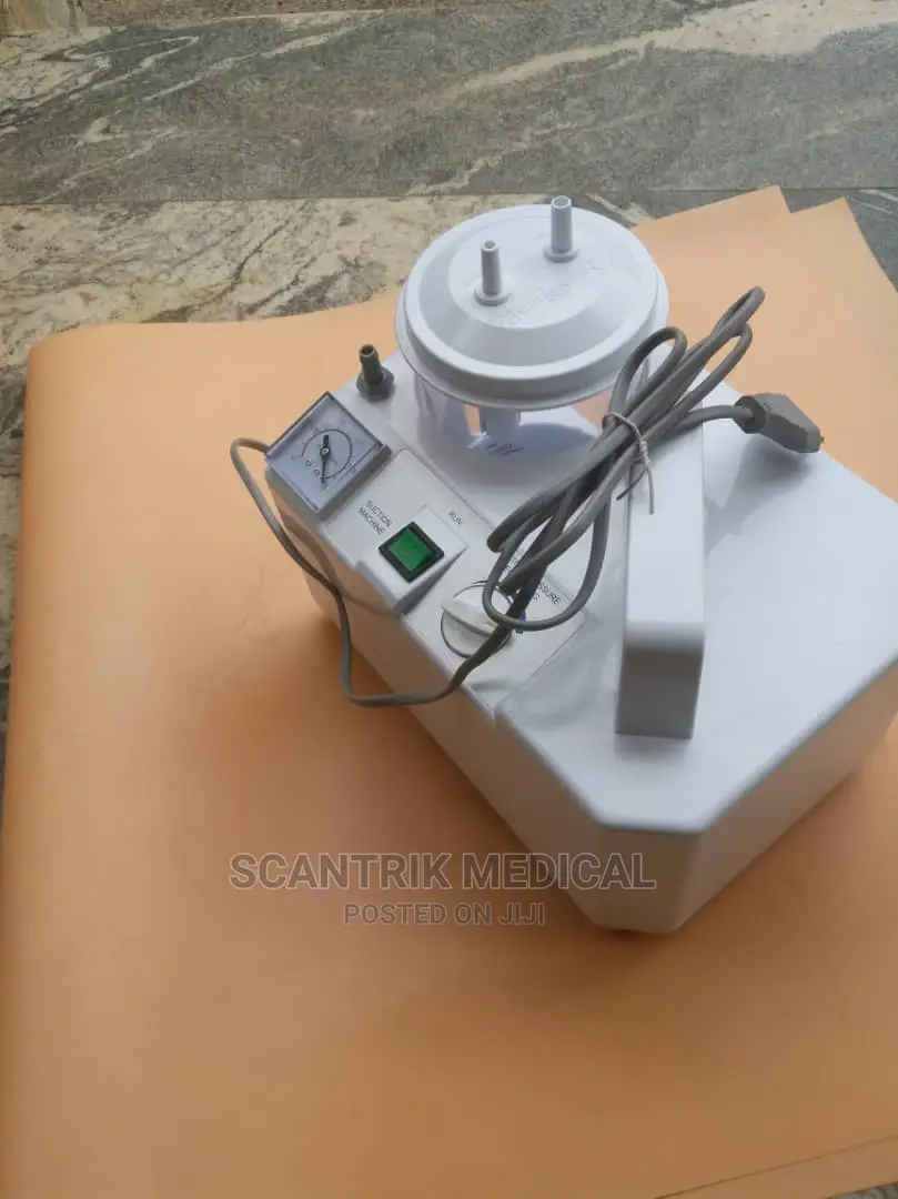 Easy to Carry Medical Suction Machine