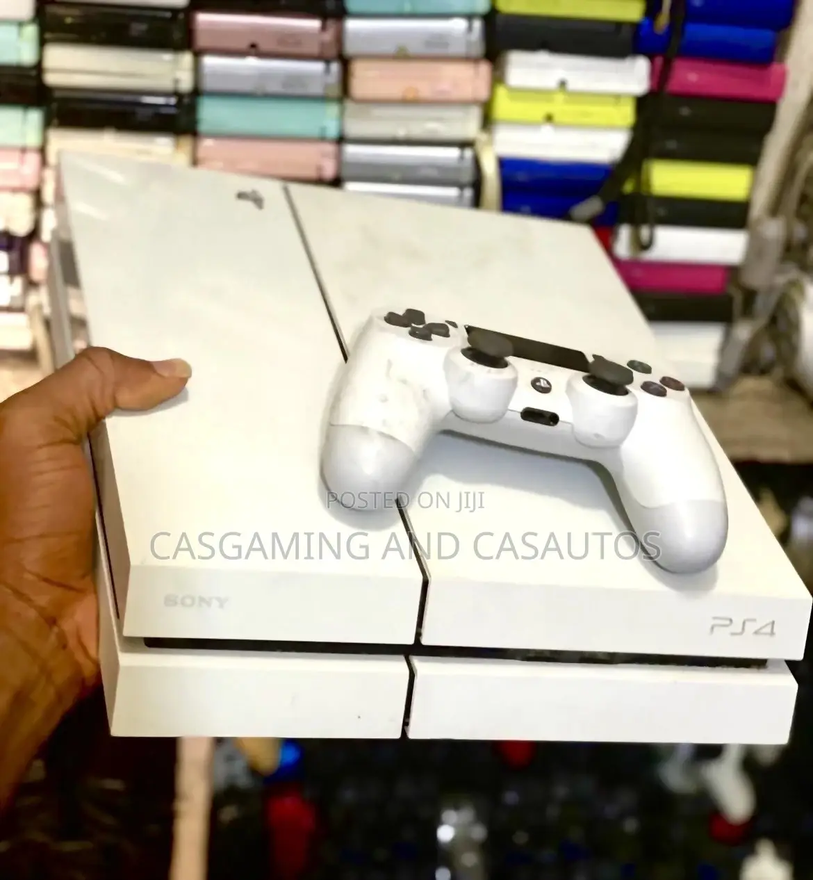 Playstation 4 (White)