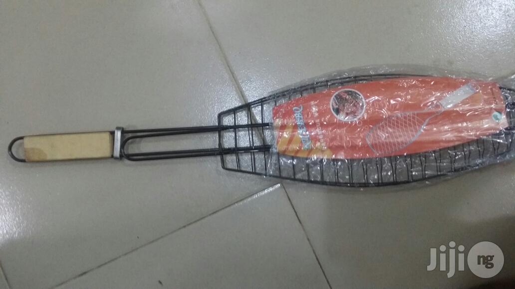 Manual Coted Iron Bbq Or Fish/Meat Roster