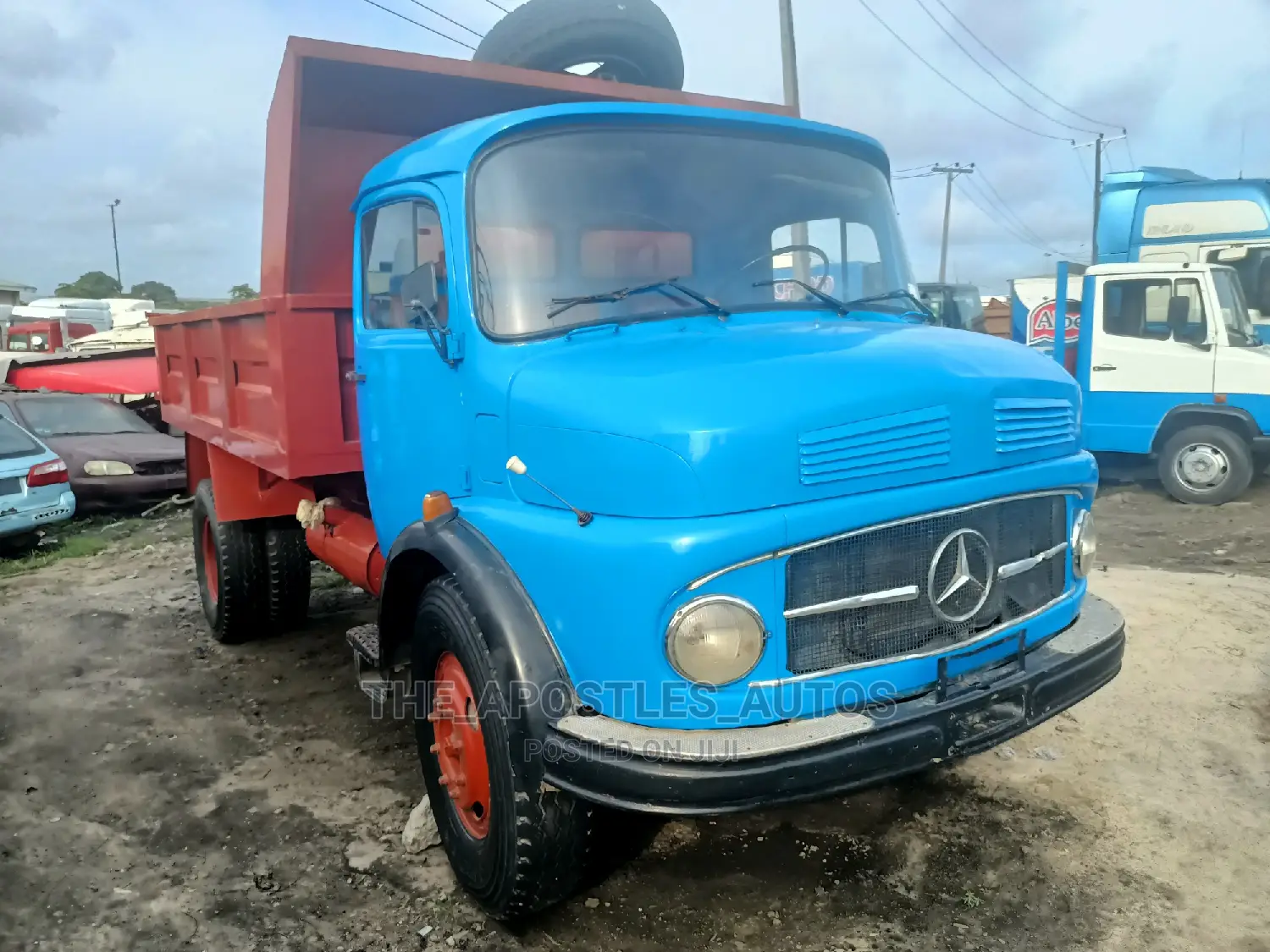 Mercedes Tipper