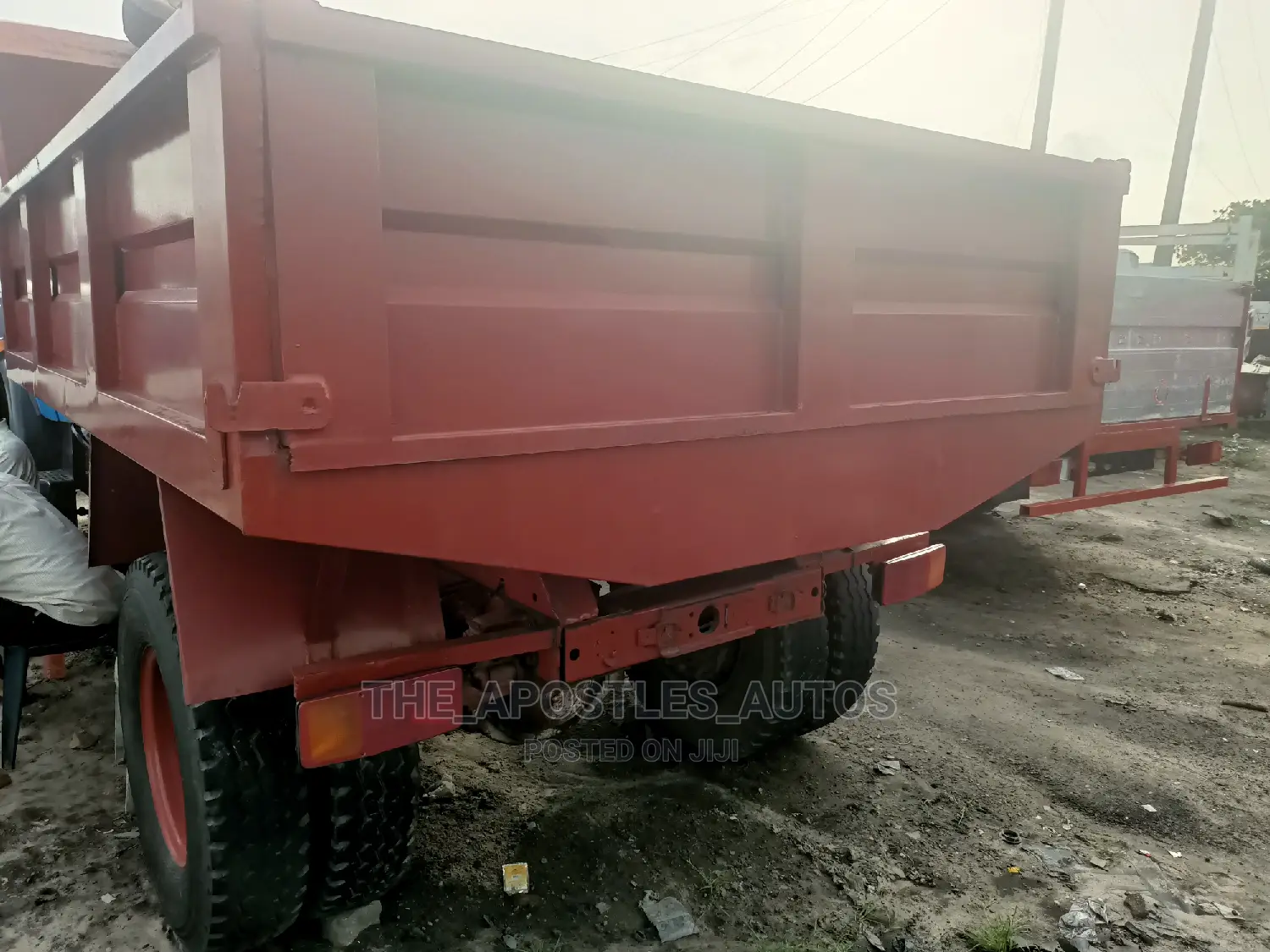 Mercedes Tipper