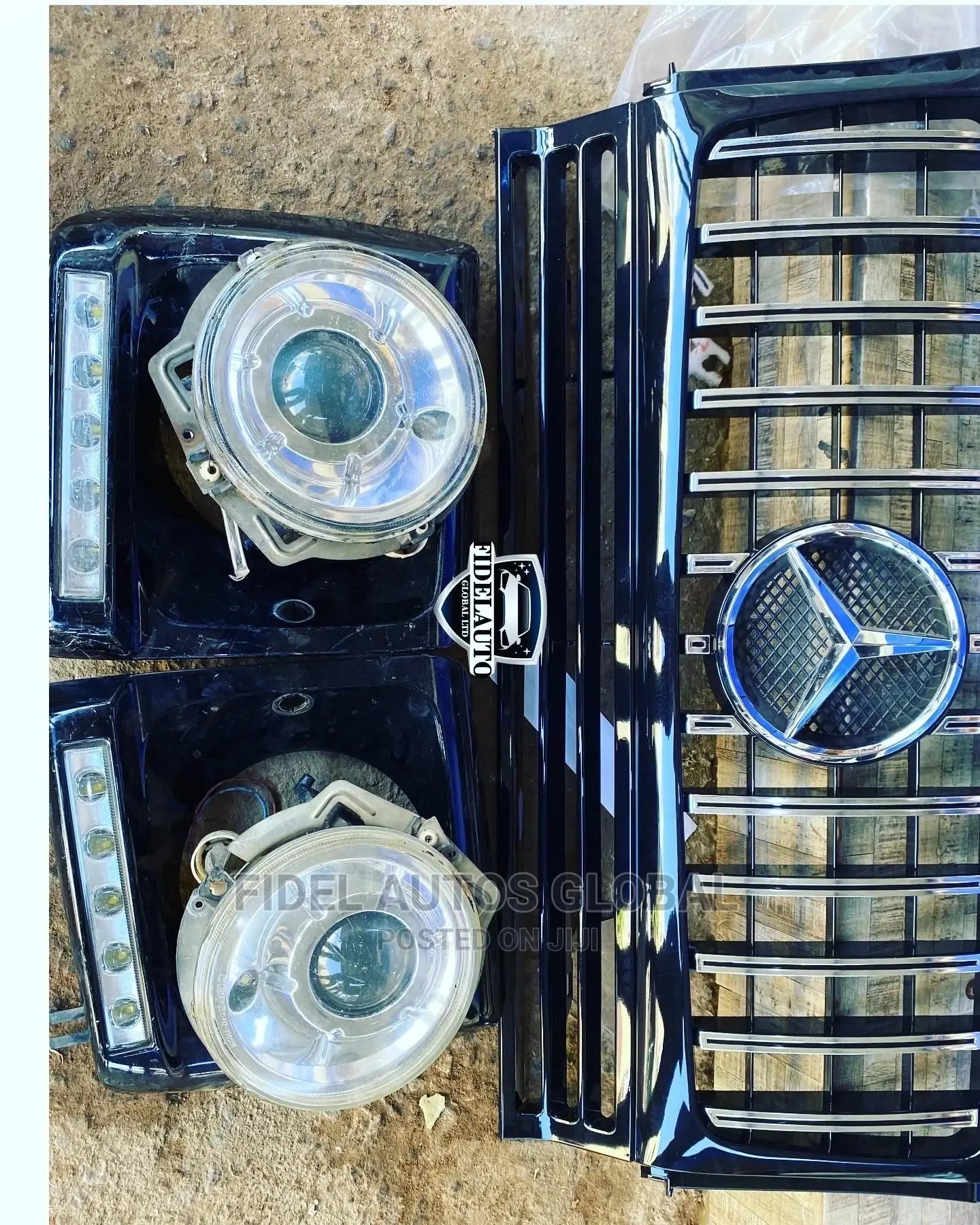 G Wagon Front Grill and Headlight 2015