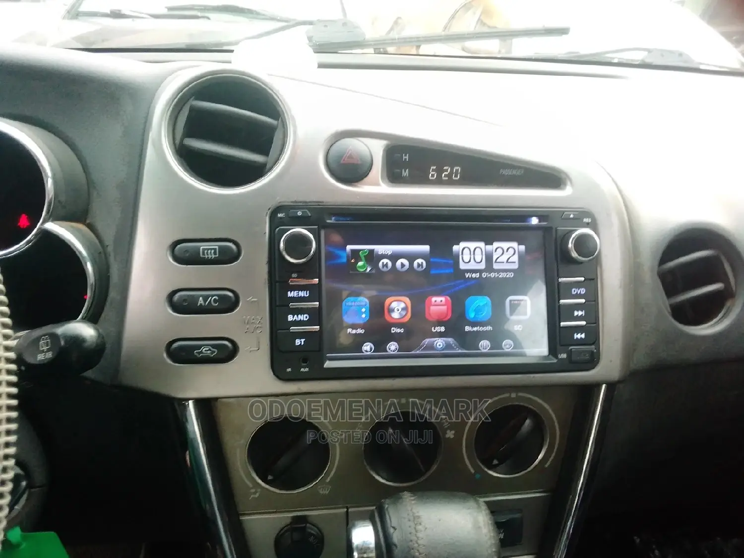 Toyota Matrix DVD Player With Reverse Camera Bluetooth USB