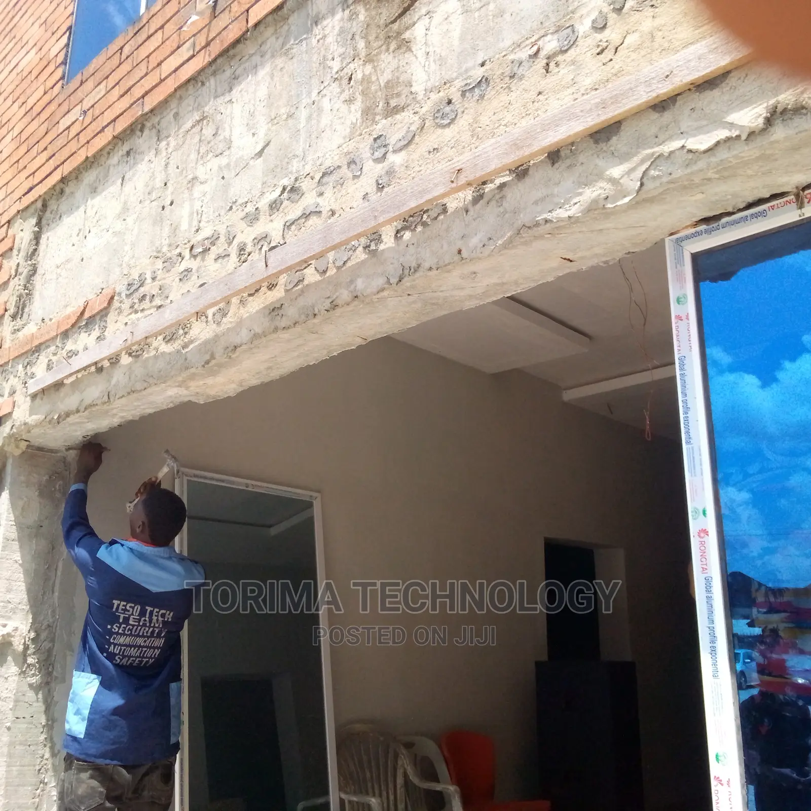 Glass Sliding Doors Powered by Electricity