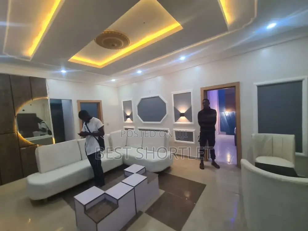 For Shortlet;4 Bedroom at Wuse 2 Abuja