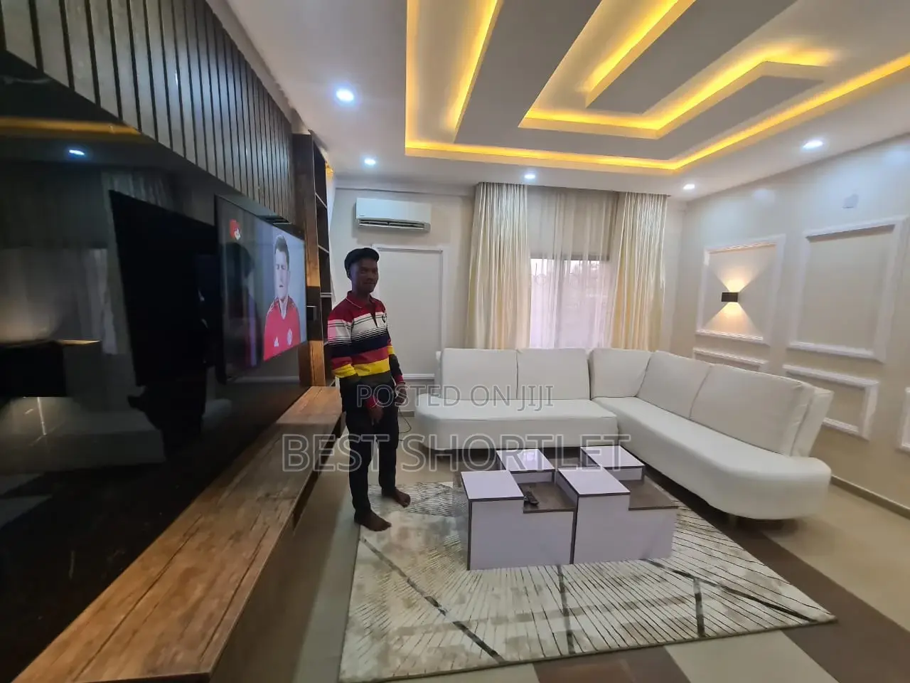 For Shortlet;4 Bedroom at Wuse 2 Abuja