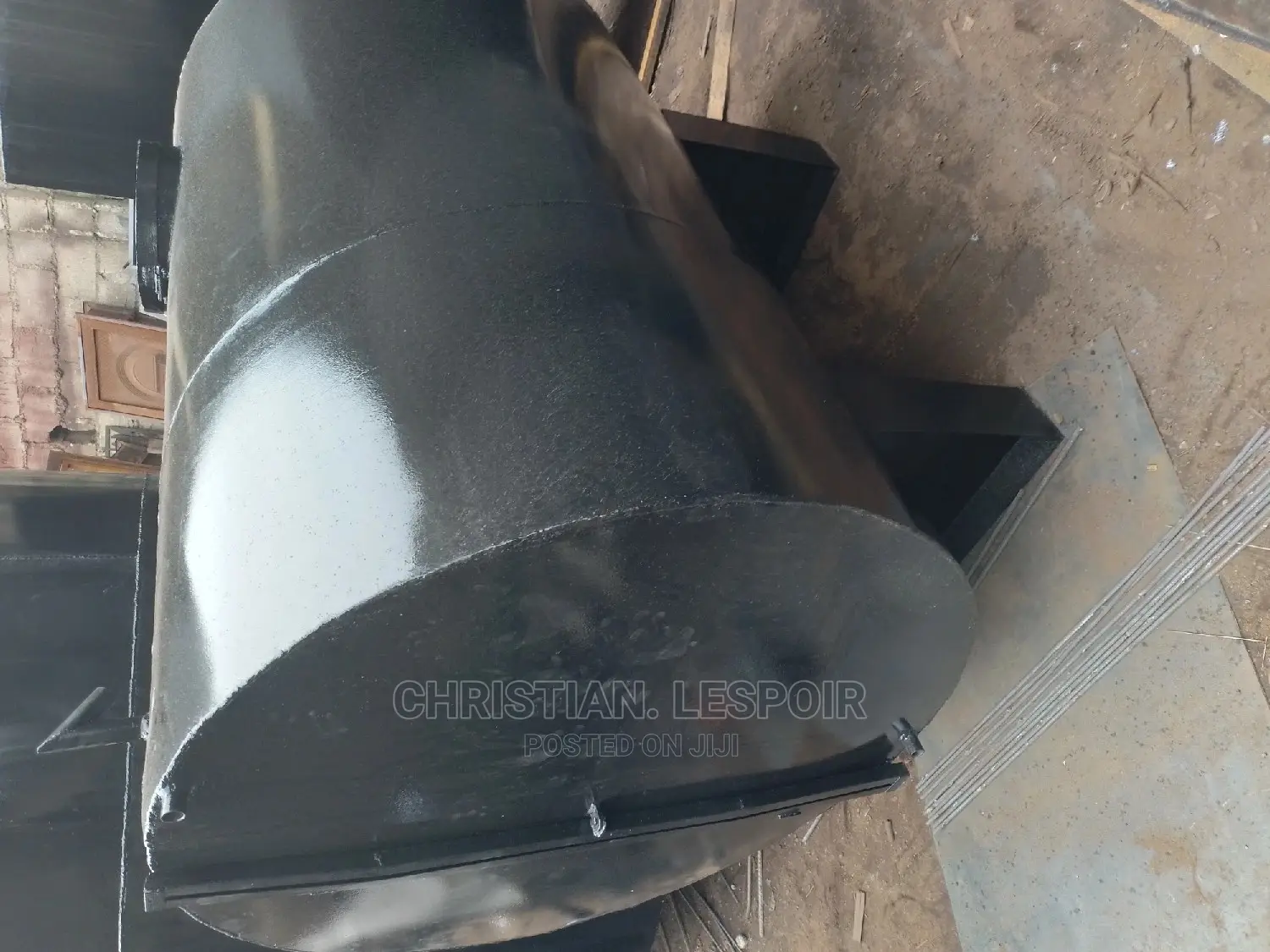 Diesel Storage Tanks, With Calibration Services