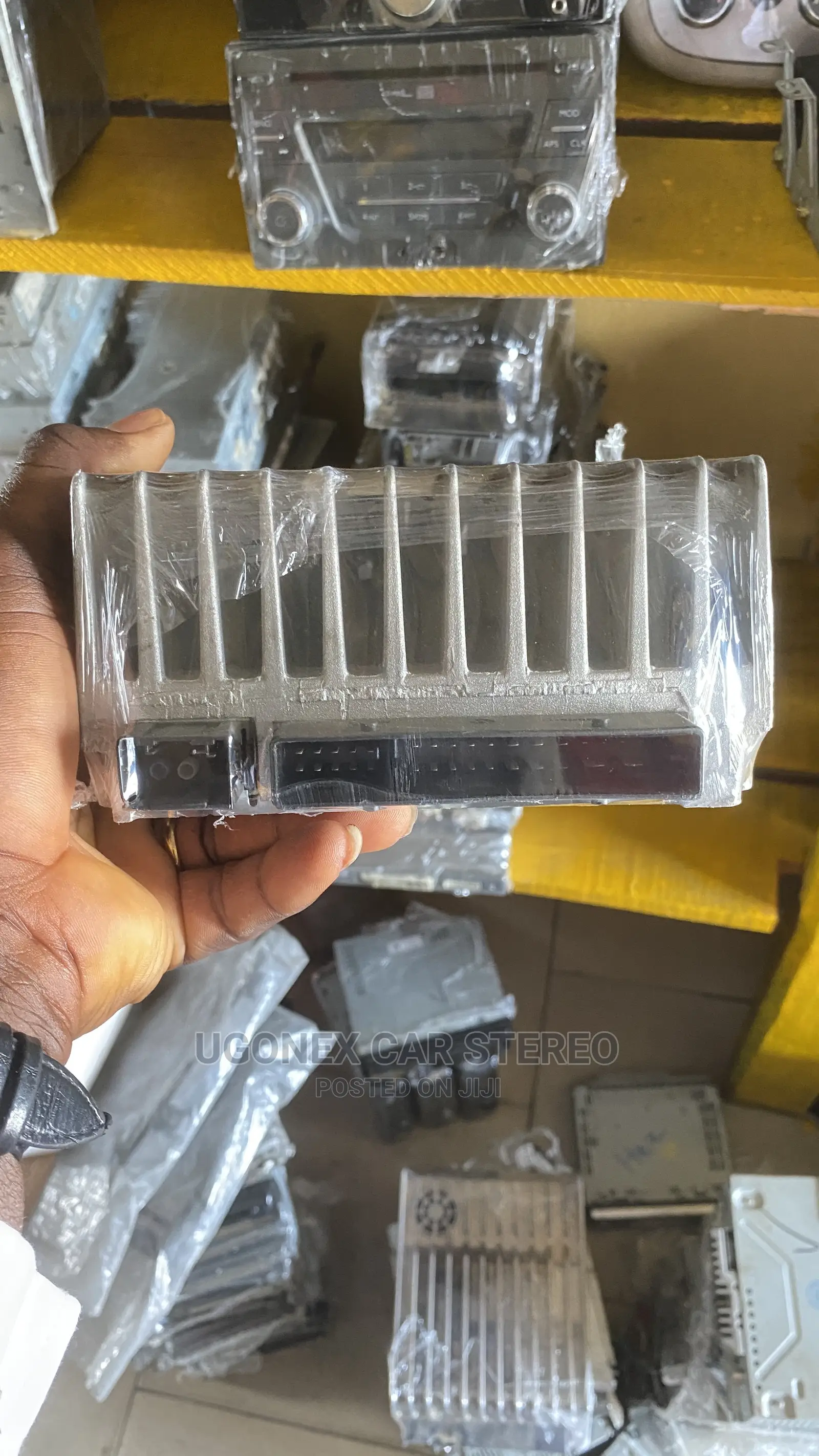 2012-15 Mercedes ML/GLE Factory Amplifier