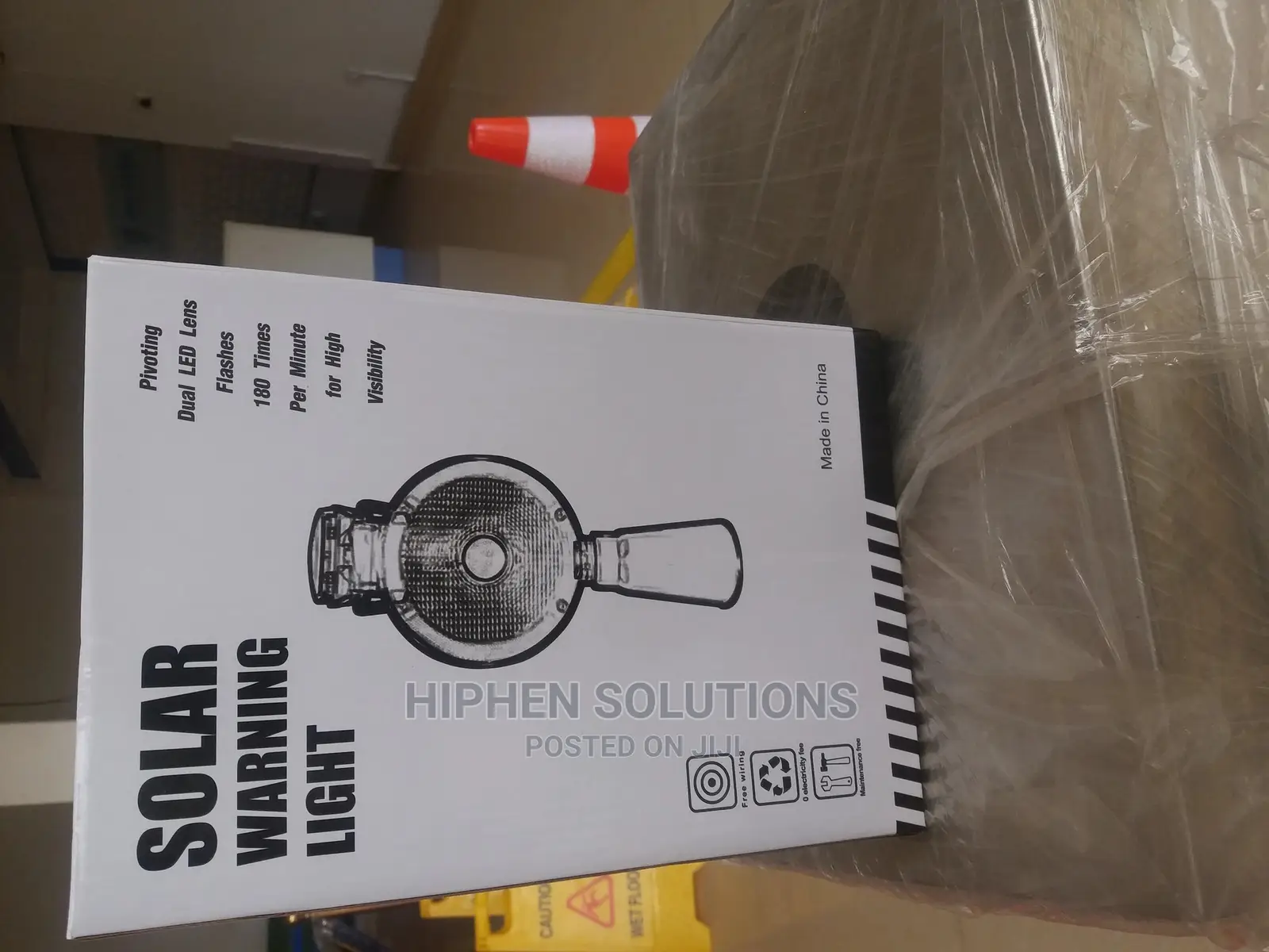 High Intensity Solar Traffic Cone Light