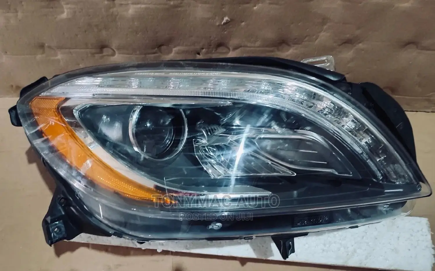 Mercedes-Benz ML350 Headlights LED