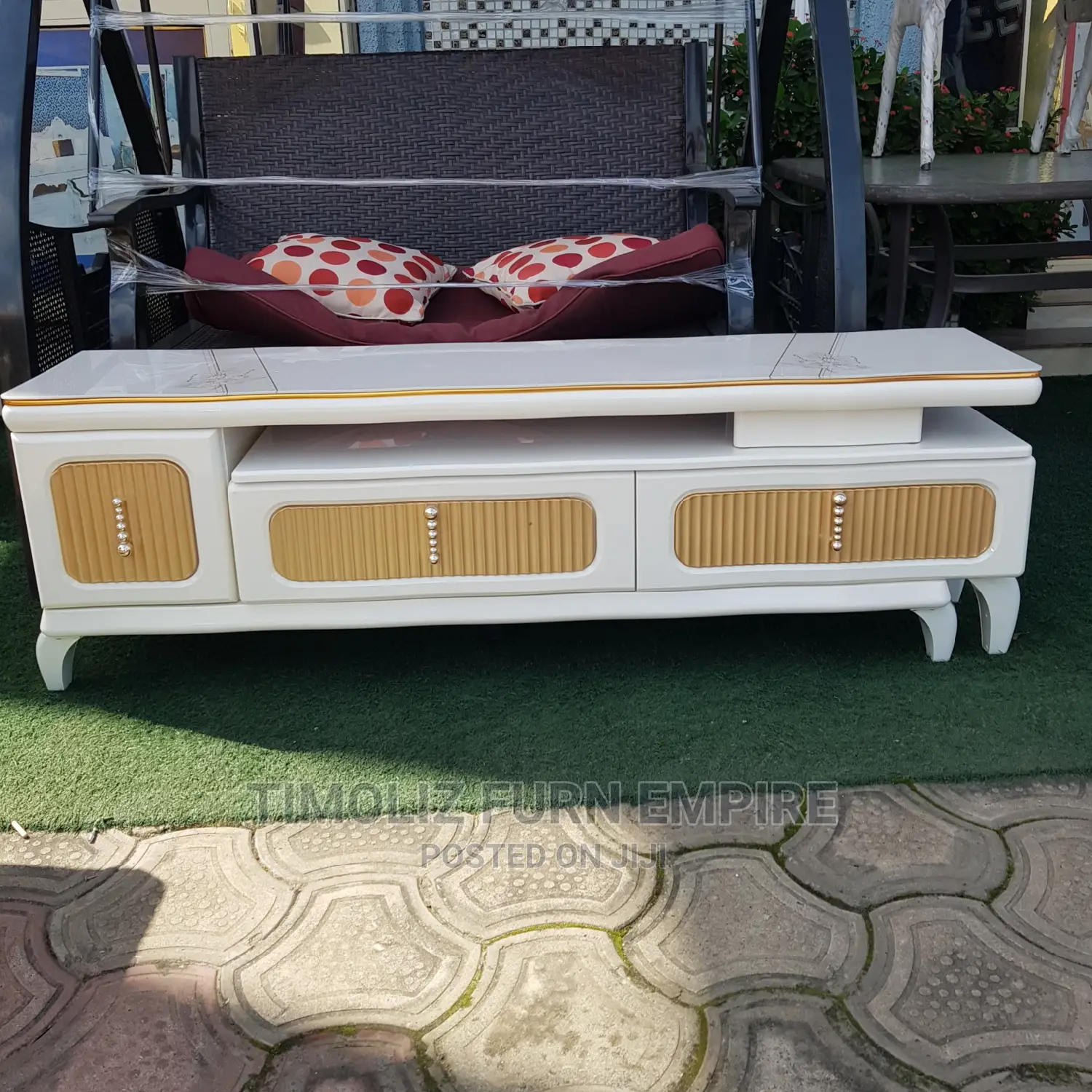 New Modern Adjustable TV Stand With Various Storage Spaces.
