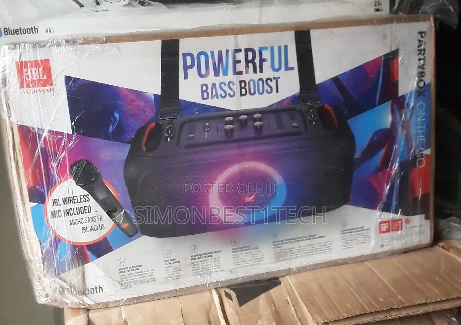 JBL Speaker Partybox on the Go.