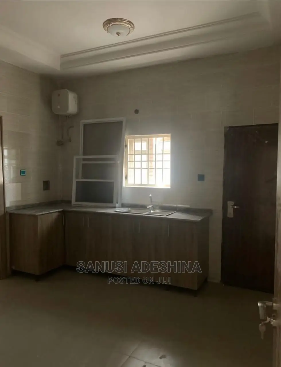 4bdrm Duplex in Gwarimpa Estate Fct, Gwarinpa for rent