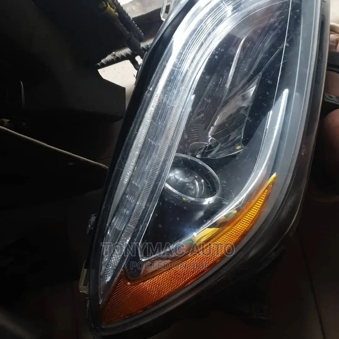 Mercedes-Benz ML350 2013 to 2015 Headlights LED