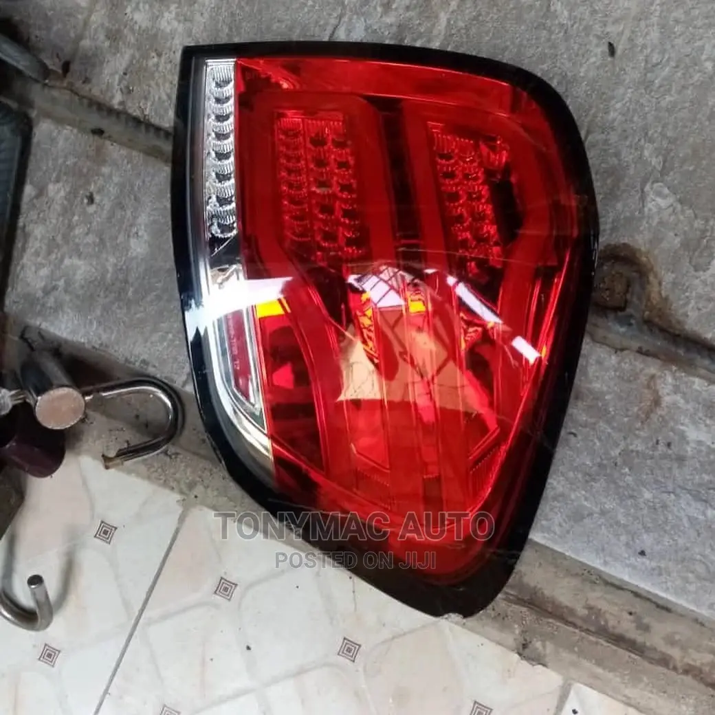 Mercedes-Benz ML350 2008,2010 Back Lights LED