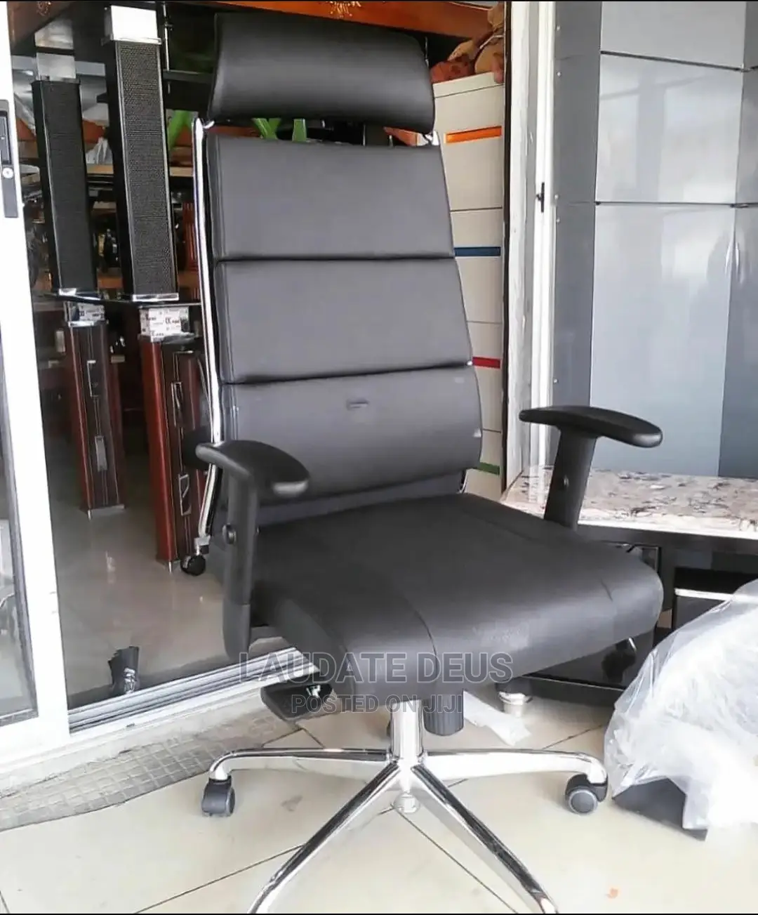 New Imported Top Executive Swivel Office Chair