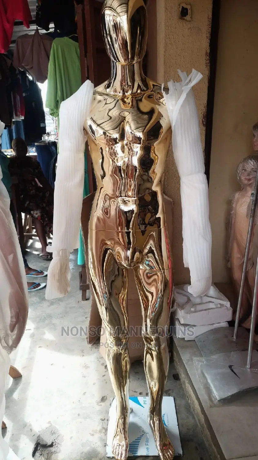 Brand New Completel Body Male Gold Chrome Mannequins
