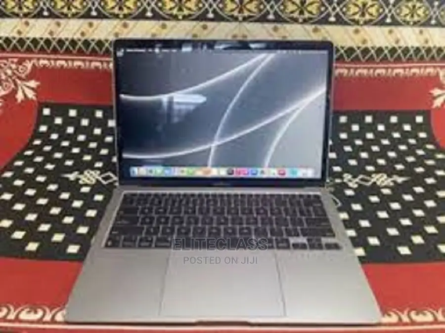 New Laptop Dell Vostro 3400 8GB Intel Core I5 SSD 512GB