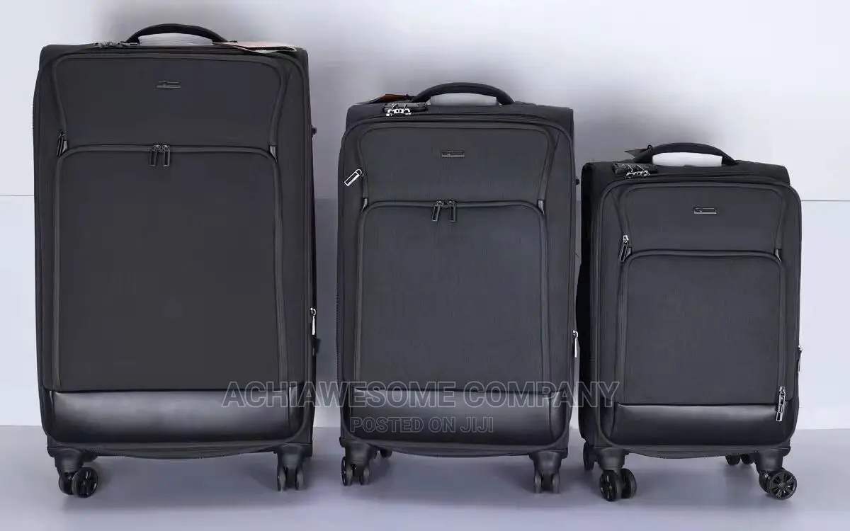 Careborn Smart Collection With TSA Lock And Double USB Port.
