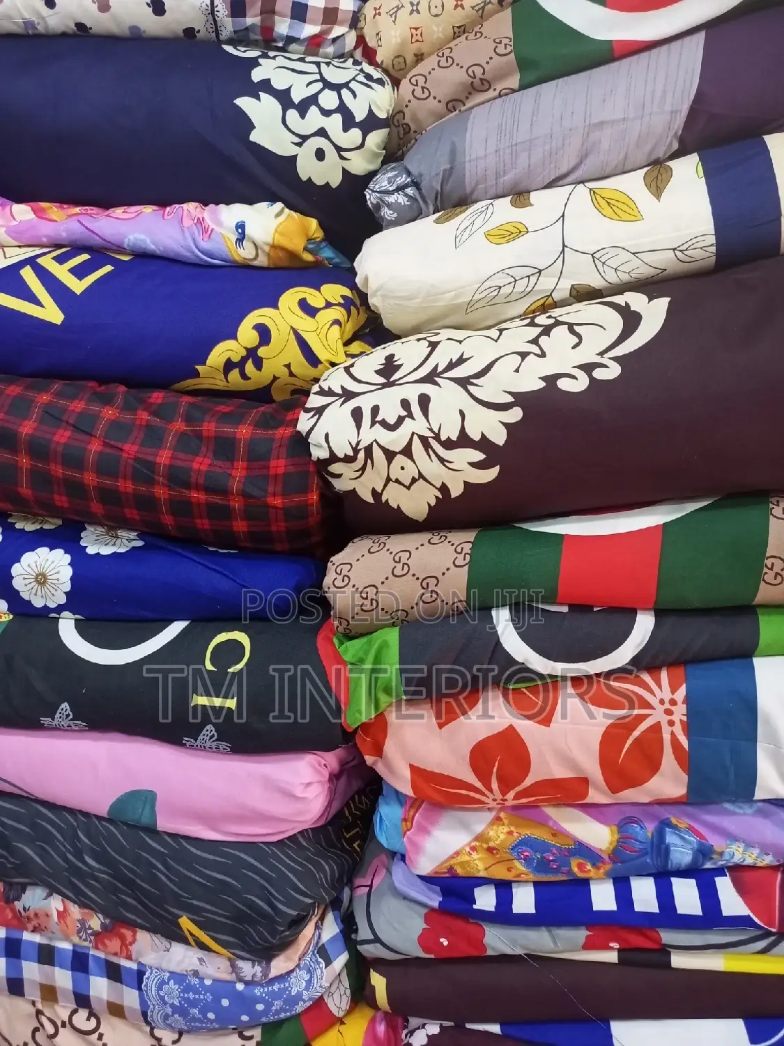 Tm Interiors Quality American Poliish Beddings Materials