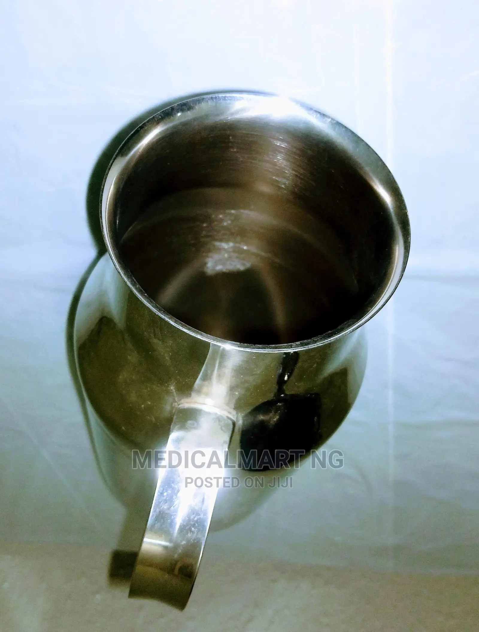 Female Urinal/Urine Pot