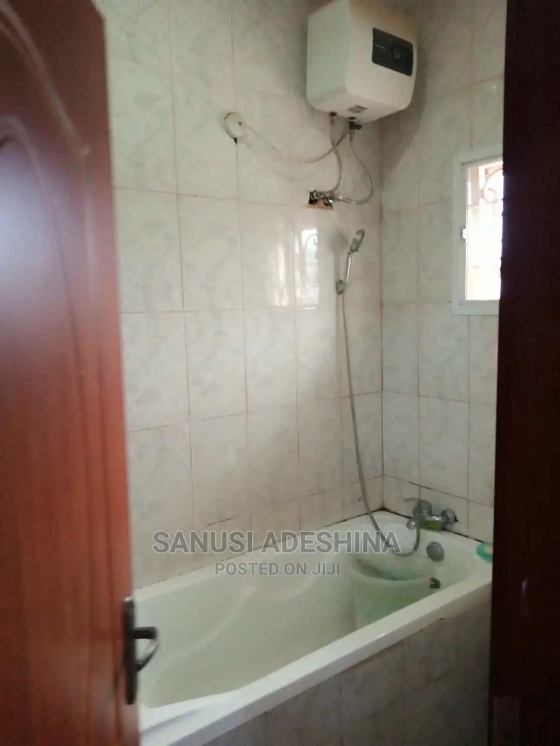 4bdrm Duplex in Mabeglober Estate, Gwarinpa for rent