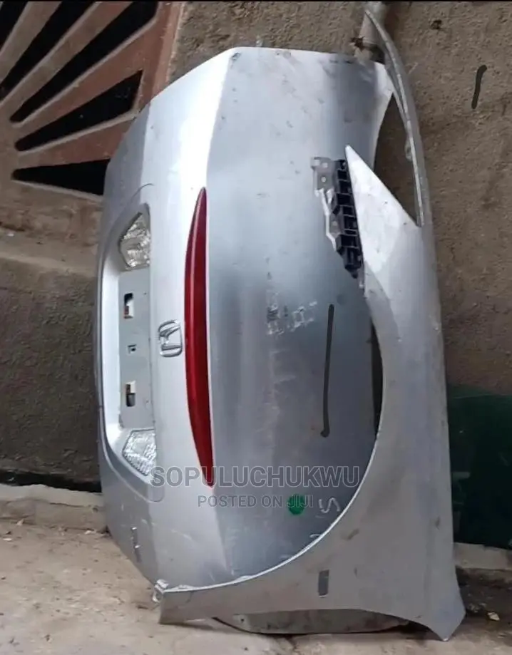 Booth Honda Accord 2006