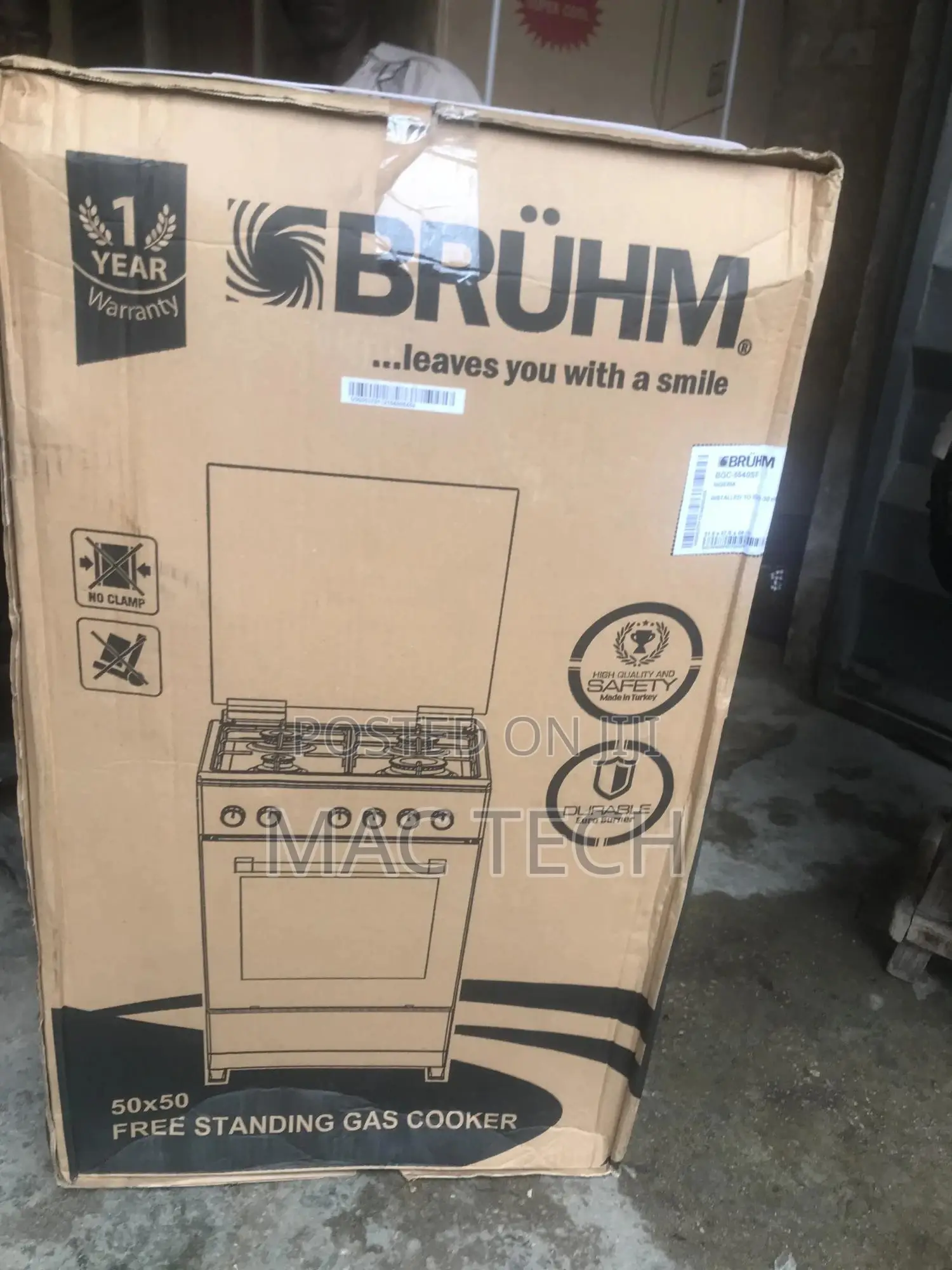 4 Burner Bruhm Standing Gas Cooker