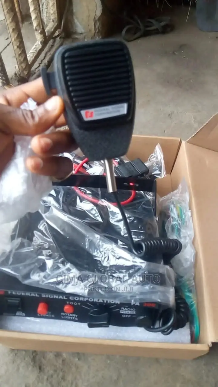 Siren and Police Light for All Suv's Is Available