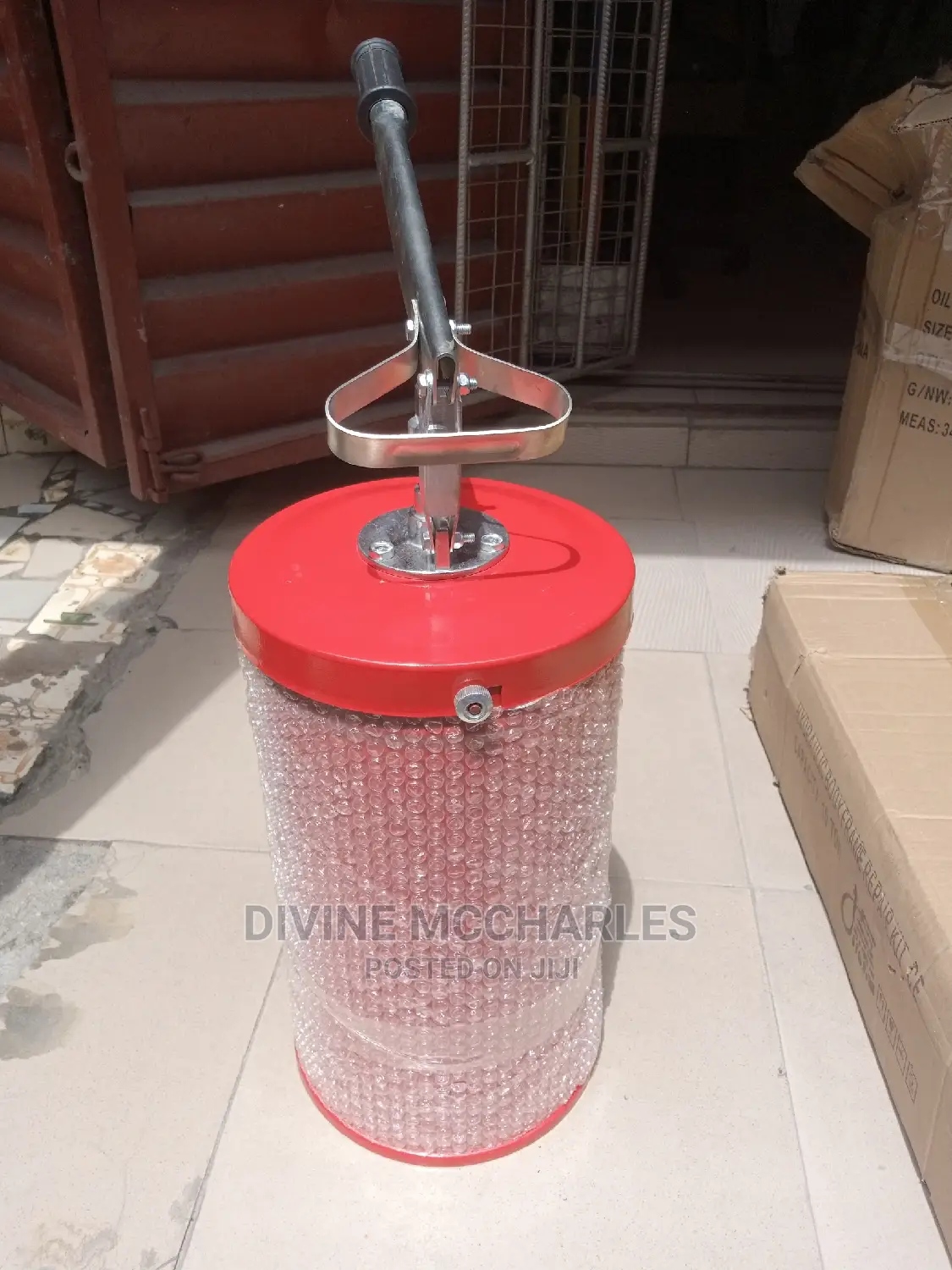 16liters of Grease Bucket