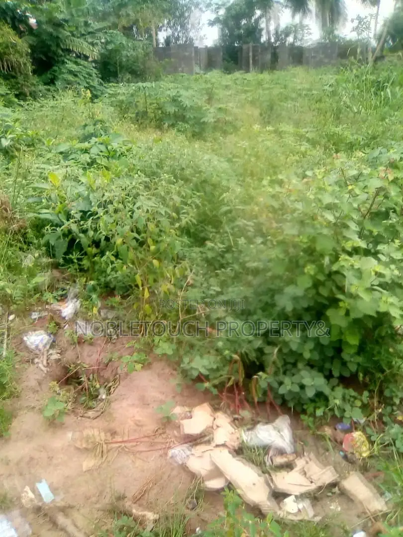 5plots Together at Asaba Delta State
