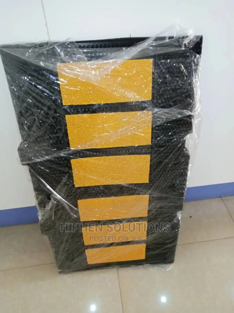 Waterproof Quality Rubber Speed Hump
