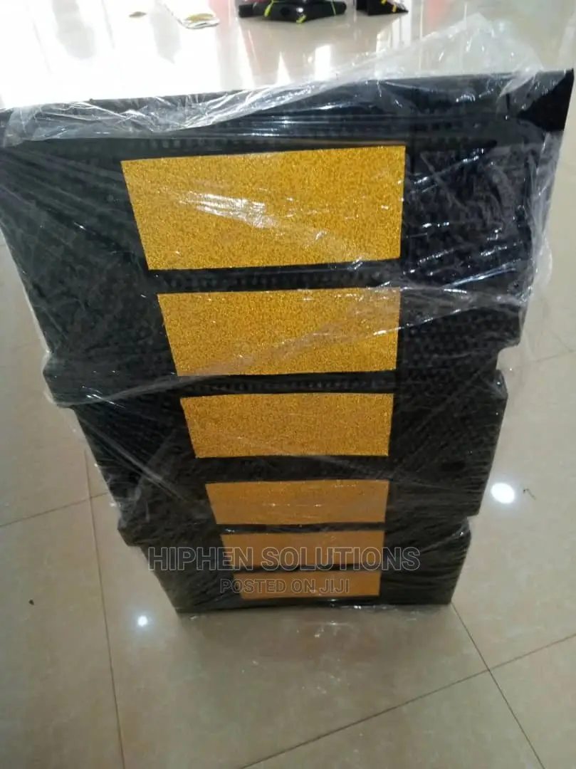 Long Lasting Rubber Speed Hump