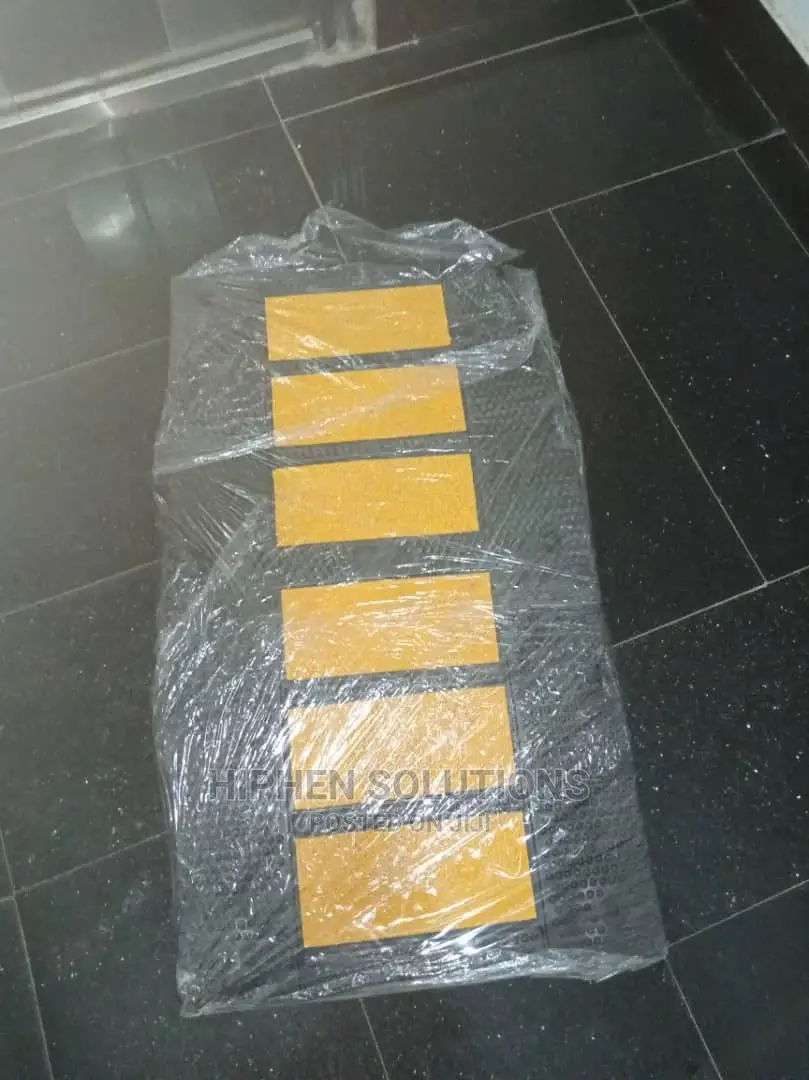 Motorist Safety Rubber Speed Hump