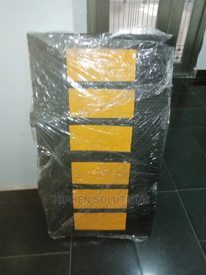 Speed Reduction Rubber Speed Hump
