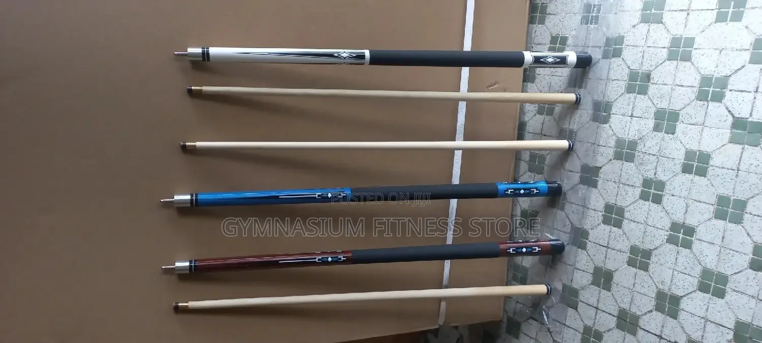 Screw Tip Cue With Big Tip